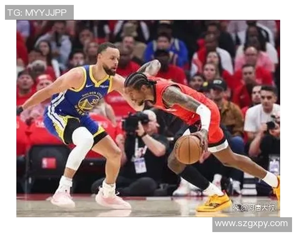 火箭与勇士季后赛第二场激战回顾球星表现与战术分析