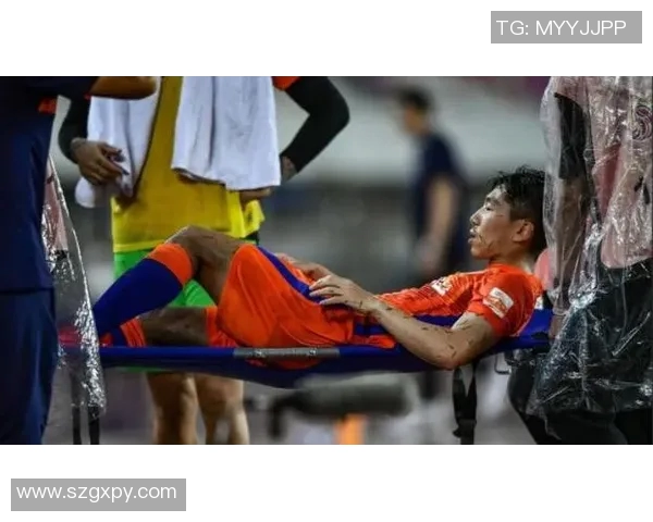 鲁能与广州恒大激战正酣谁能在这场巅峰对决中笑到最后