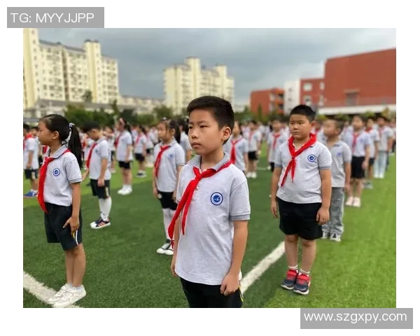 国梦十队勇战法国队力争胜利展现中国足球新希望